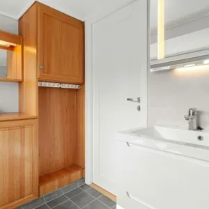Wooden Luxe Bath